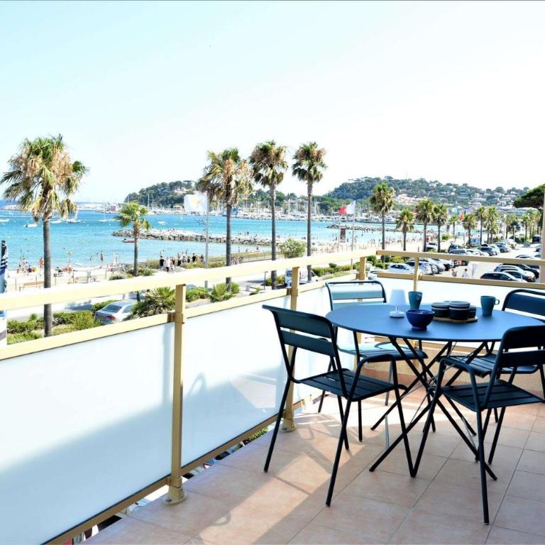 CA410-218 APPARTEMENT 2 PIÈCES 4 personnes A CAVALAIRE SUR MER - Appartement 1 Chambre avec Vue sur la Mer et Terrasse - 14