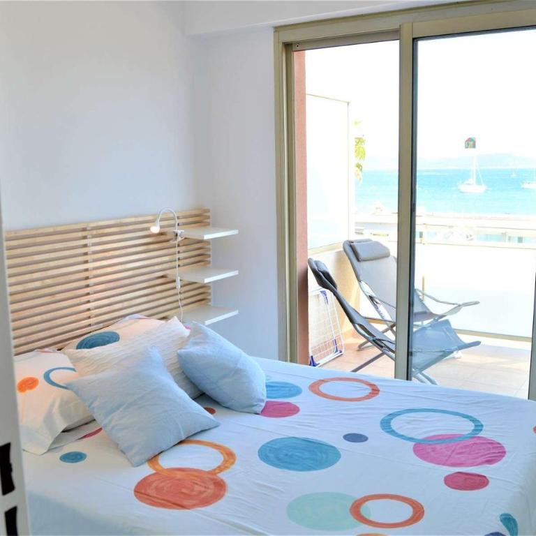 CA410-218 APPARTEMENT 2 PIÈCES 4 personnes A CAVALAIRE SUR MER - Appartement 1 Chambre avec Vue sur la Mer et Terrasse - 12