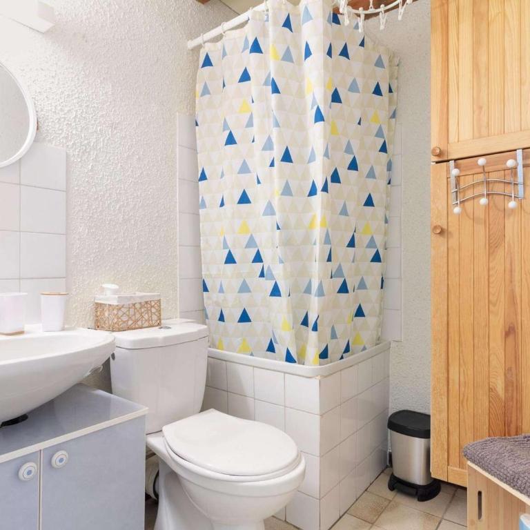 Appartement 4-6 Pers, Exposé Sud, Parking, Balcon, Proche Navette Gratuites, Râtelier à Ski - FR-1-401-152 - Studio - 5