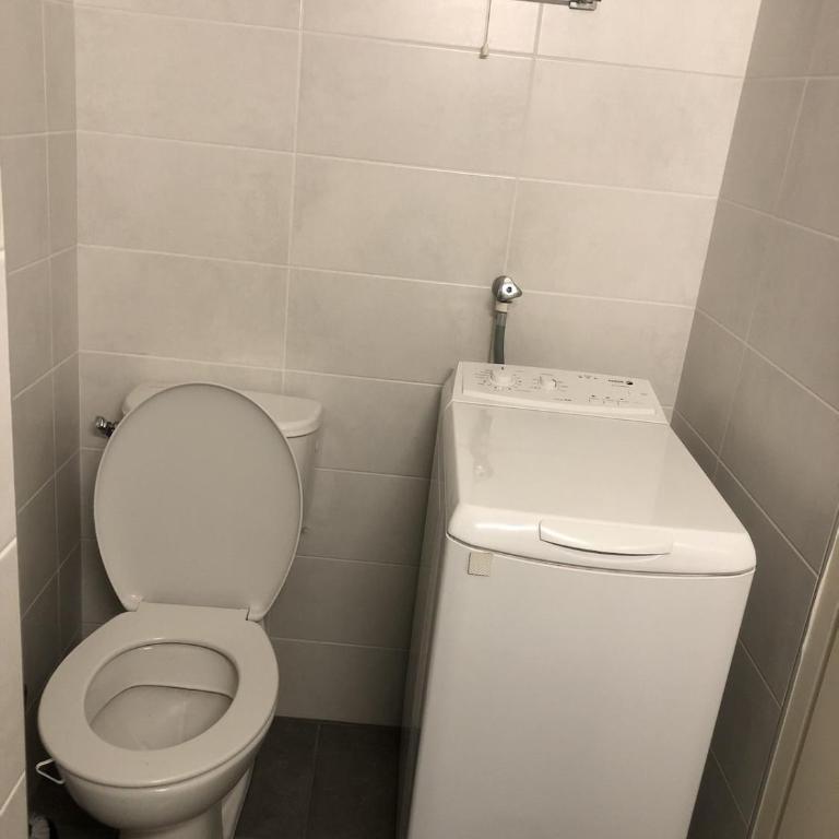 Appartement T1 29 m2 lumineux Vue lac garage - Appartamento con 1 Camera da Letto - 21