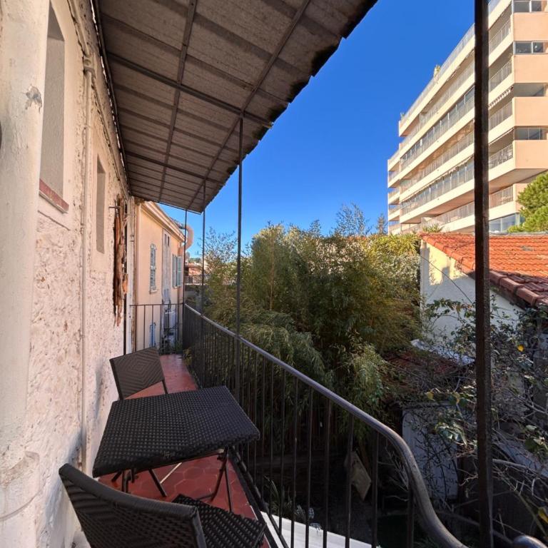 Joli 2 pièces au coeur de Cannes ! - Apartamento de 1 dormitorio - 2