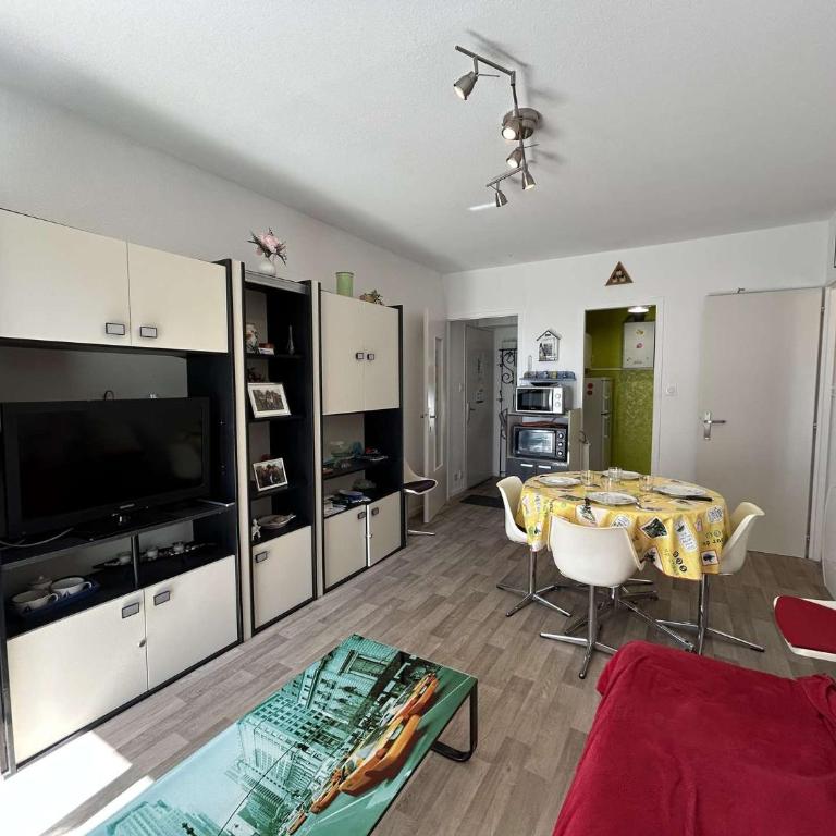 SH020-022 - Appart 2 pièces 4 couchage- SAINT HILAIRE DE RIEZ - Appartement 1 Chambre - 6