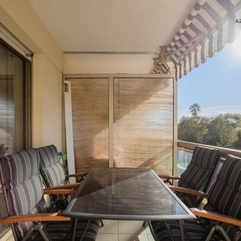 Antibes, chemin de Vallauris, Appartement 4 personnes piscine parking - Apartamento de 2 dormitorios - 5