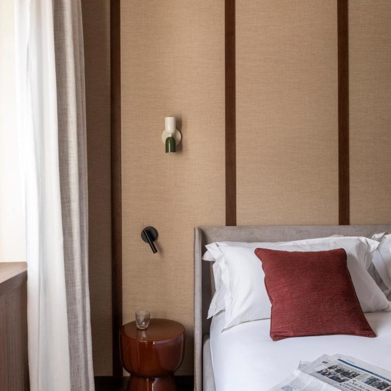 NAMAN HOTELLERIE - Spagna - Camera King Deluxe - 2