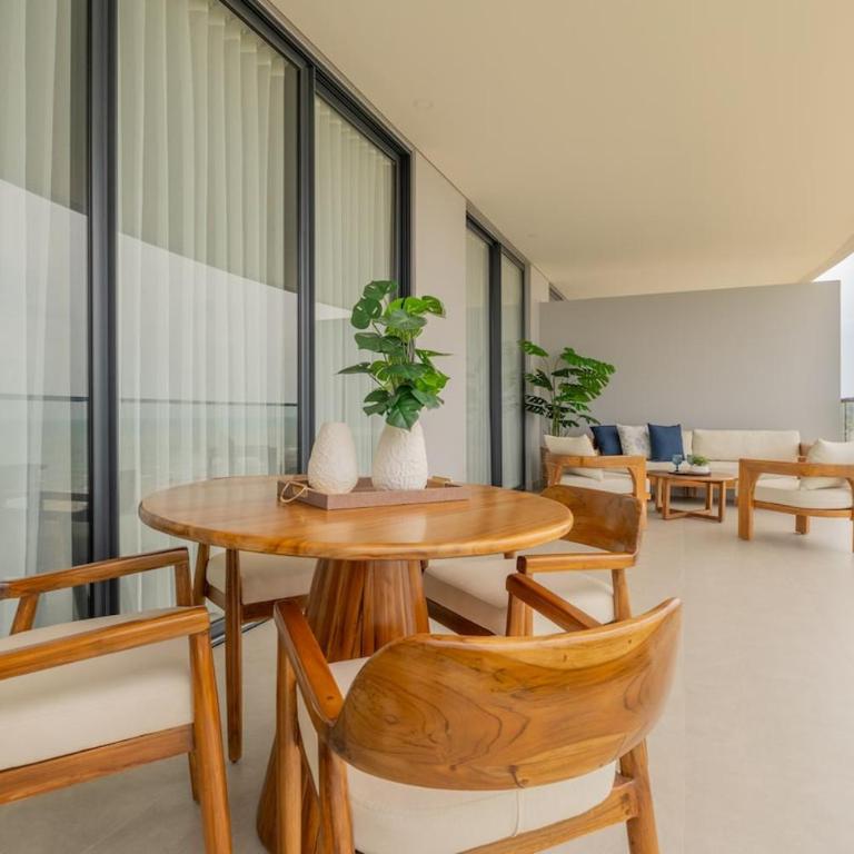 Wake Up to the Ocean, True Beachfront Terrace - Two-Bedroom Apartment - 22