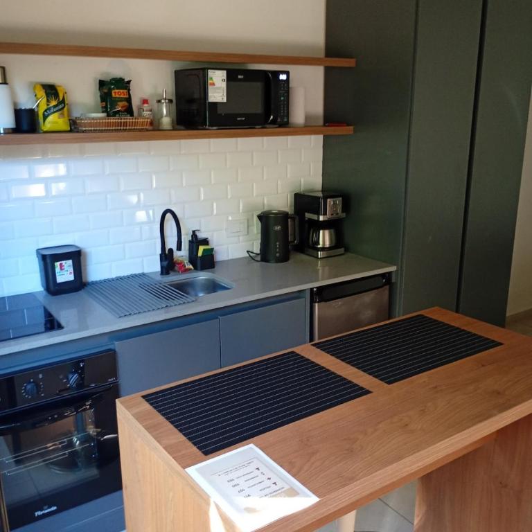 Loft moderno con balcón y luz natural - La Plata - Standard Studio - 22