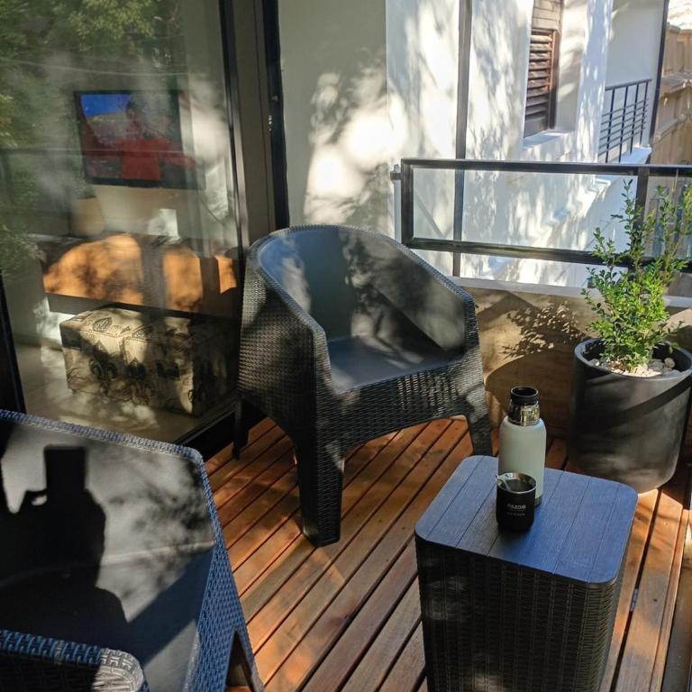 Loft moderno con balcón y luz natural - La Plata - Estudio Estándar - 26