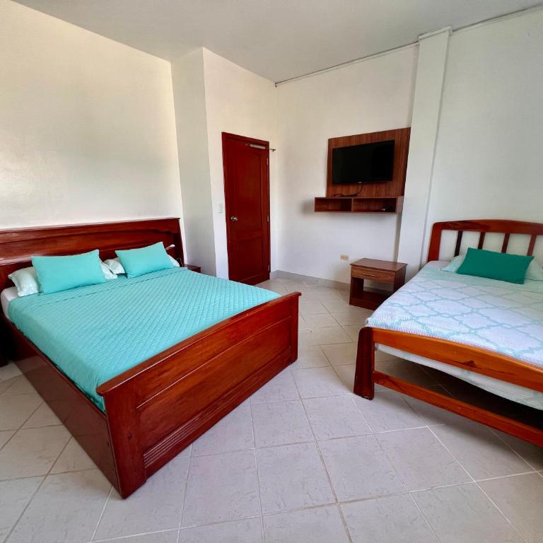 Hotel Sierra Negra - Budget Triple Room - 5