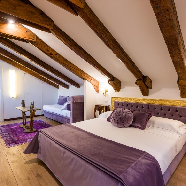 Cà de l'oca 4327 in The Heart of Venice - Three-Bedroom Deluxe Apartment - 49