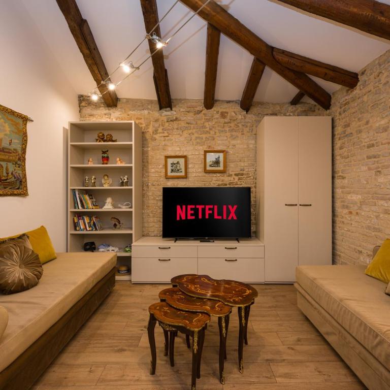 Cà de l'oca 4327 in The Heart of Venice - Three-Bedroom Deluxe Apartment - 4
