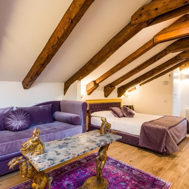 Cà de l'oca 4327 in The Heart of Venice - Three-Bedroom Deluxe Apartment - 47