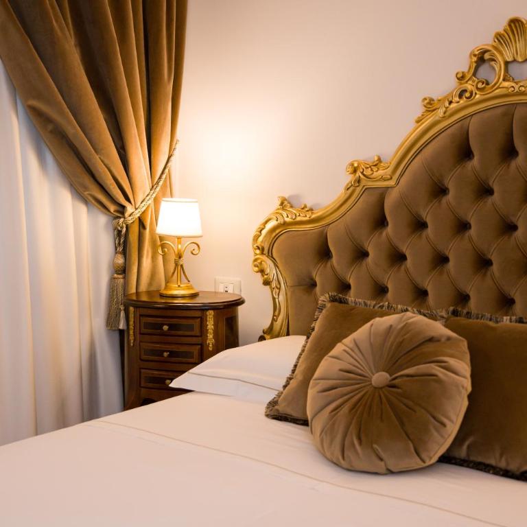 Cà de l'oca 4327 in The Heart of Venice - Three-Bedroom Deluxe Apartment - 24