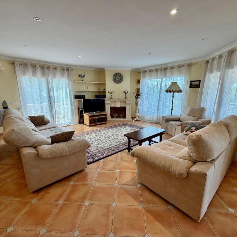 Villa compartida con entrada independiente - Casa de 2 dormitorios - 9