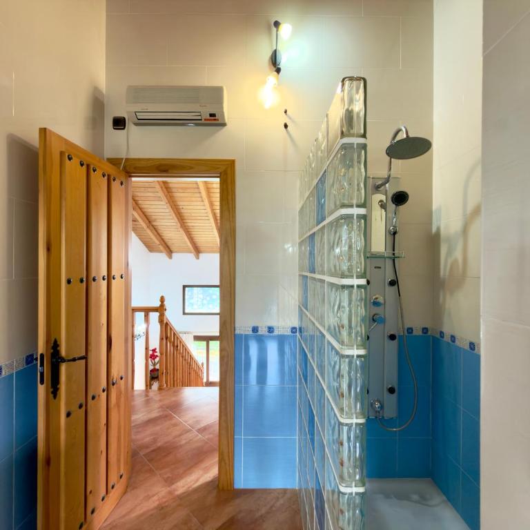 Finca La Terraza - Five-Bedroom House - 67