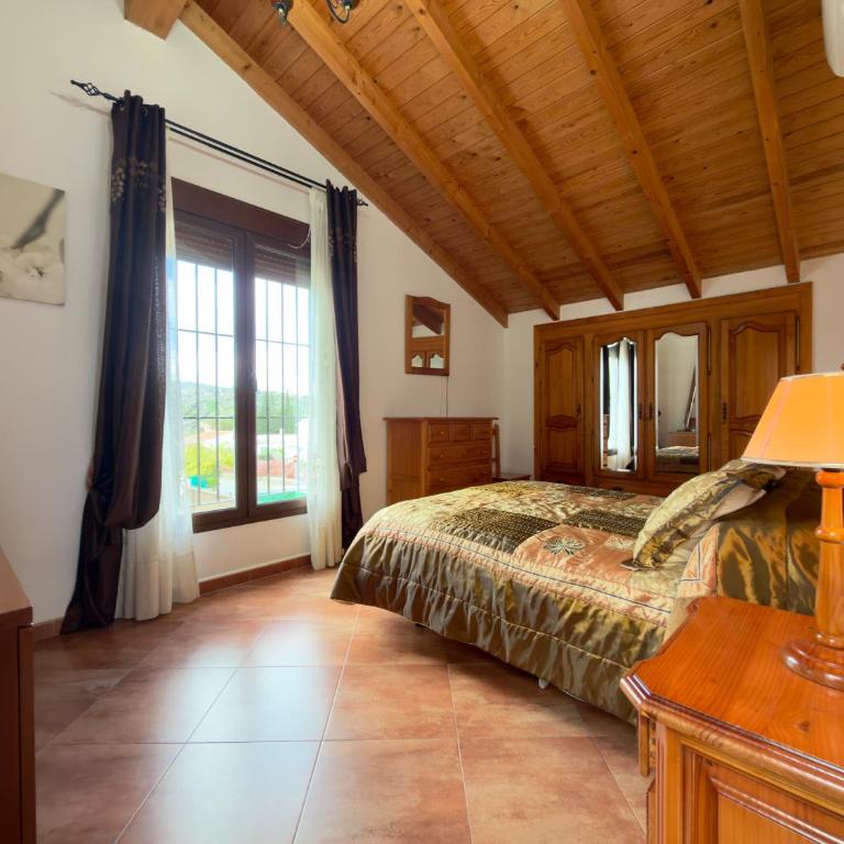 Finca La Terraza - Five-Bedroom House - 38