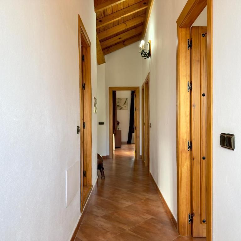 Finca La Terraza - Five-Bedroom House - 60