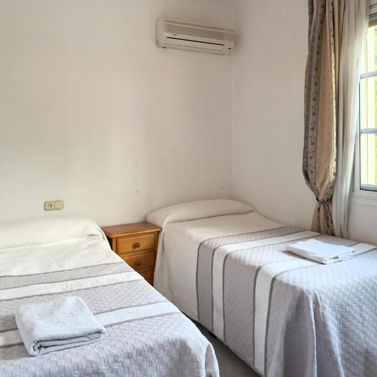 Finca La Terraza - Five-Bedroom House - 25