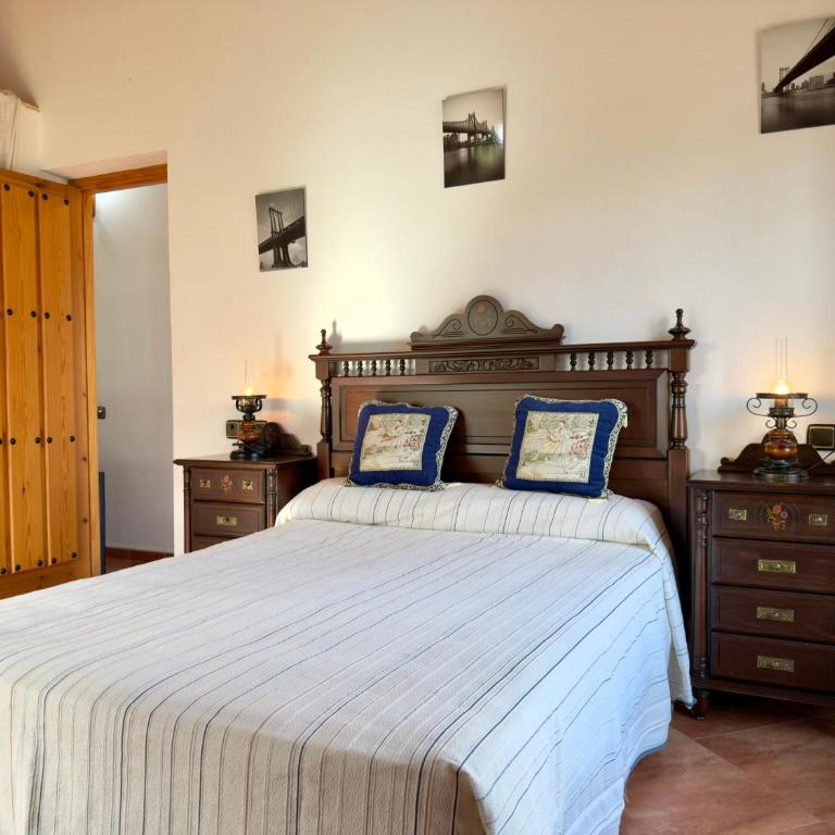 Finca La Terraza - Five-Bedroom House - 37
