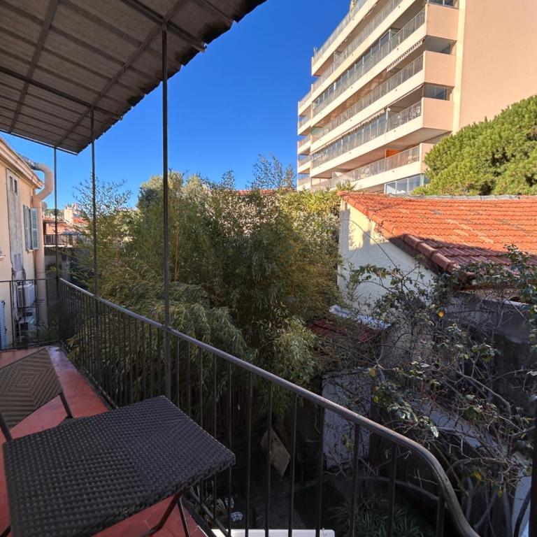 Joli 2 pièces au coeur de Cannes ! - Apartamento de 1 dormitorio - 4