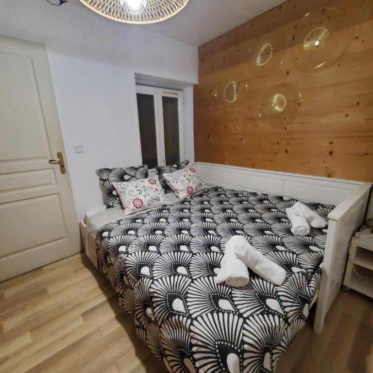 Chambre indépendante tout confort avec douche et WC privés - Apartamento de 1 dormitorio - 12
