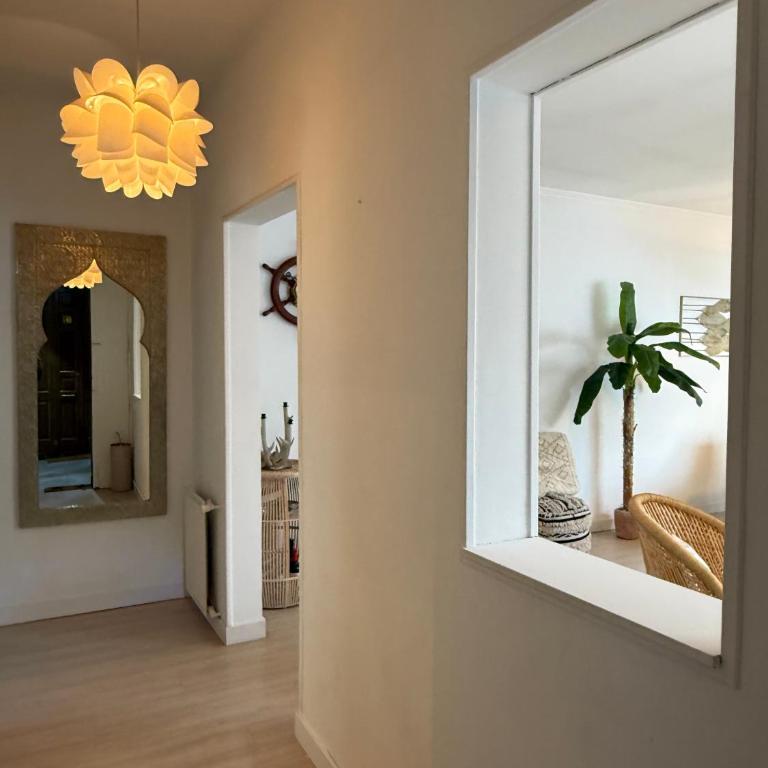 El refugio de Chamberi - Two-Bedroom Deluxe Apartment - 4