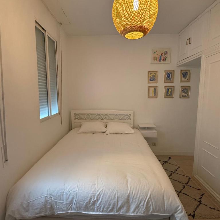 El refugio de Chamberi - Two-Bedroom Deluxe Apartment - 18