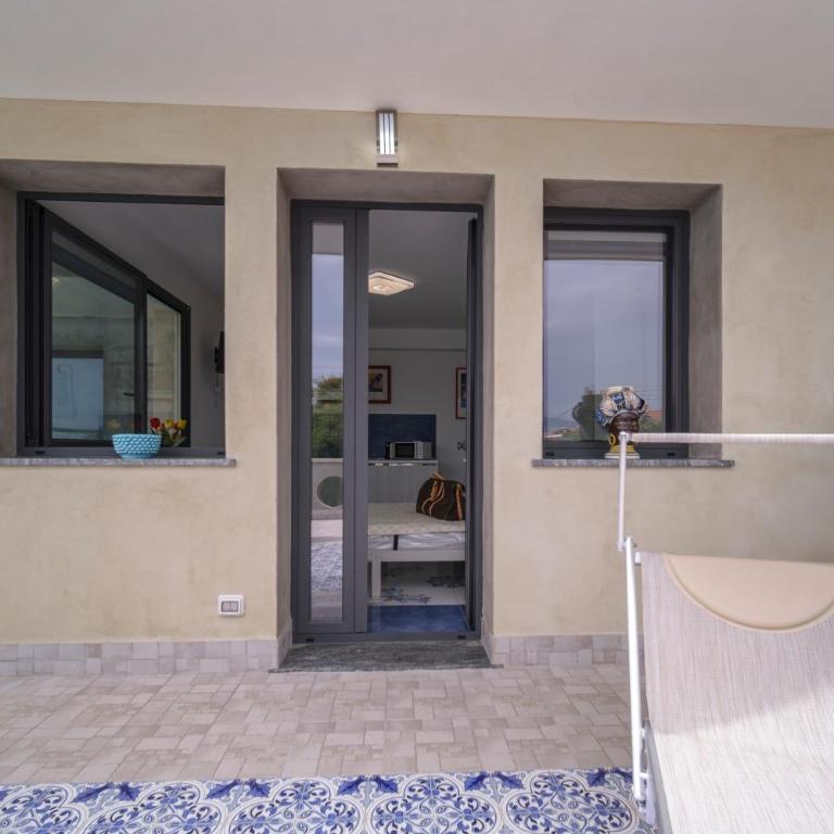 Aurora View Resort, Boutique Suites near Taormina & Mount Etna - Camera Matrimoniale con Balcone e Vista Mare - 23