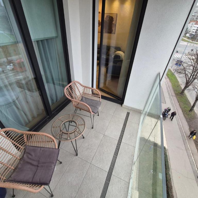 A Blok Modern Apartment - One-Bedroom Apartment - 74