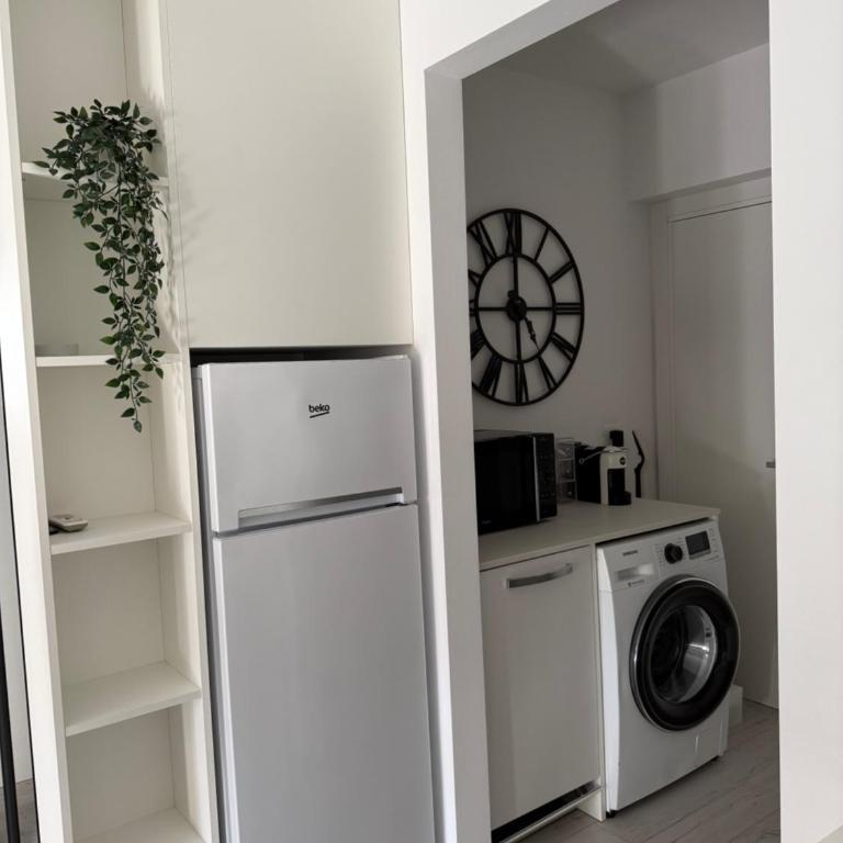 Lignano Riviera Apartment Pt - Two-Bedroom Apartment - 3