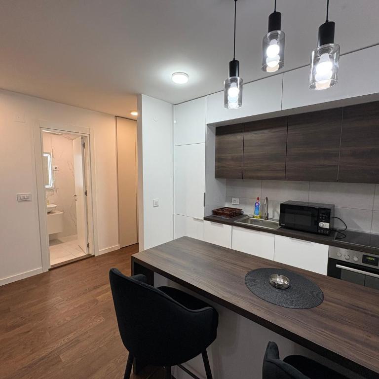 Tesla Residence - One-Bedroom Apartment - 3