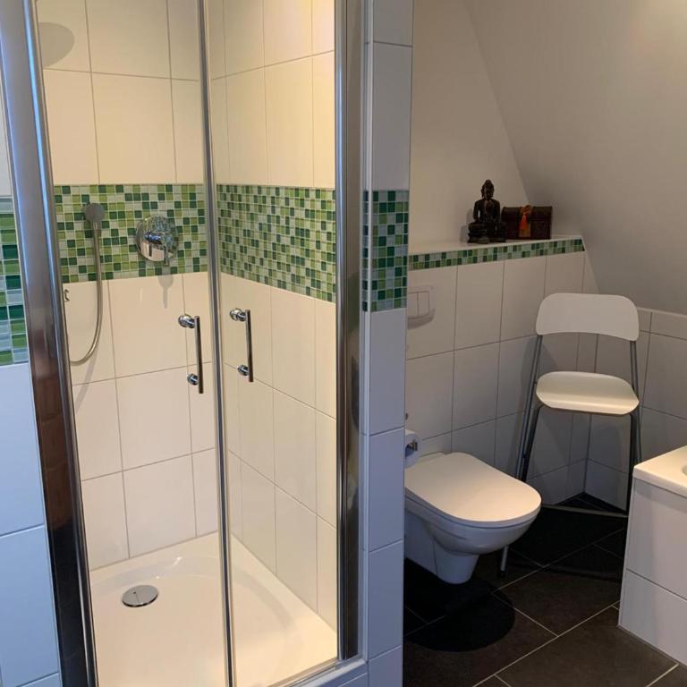 FRIDA - Dachpalais, nahe City, HBF und Wertach-Park - Two-Bedroom Apartment with Balcony - 16
