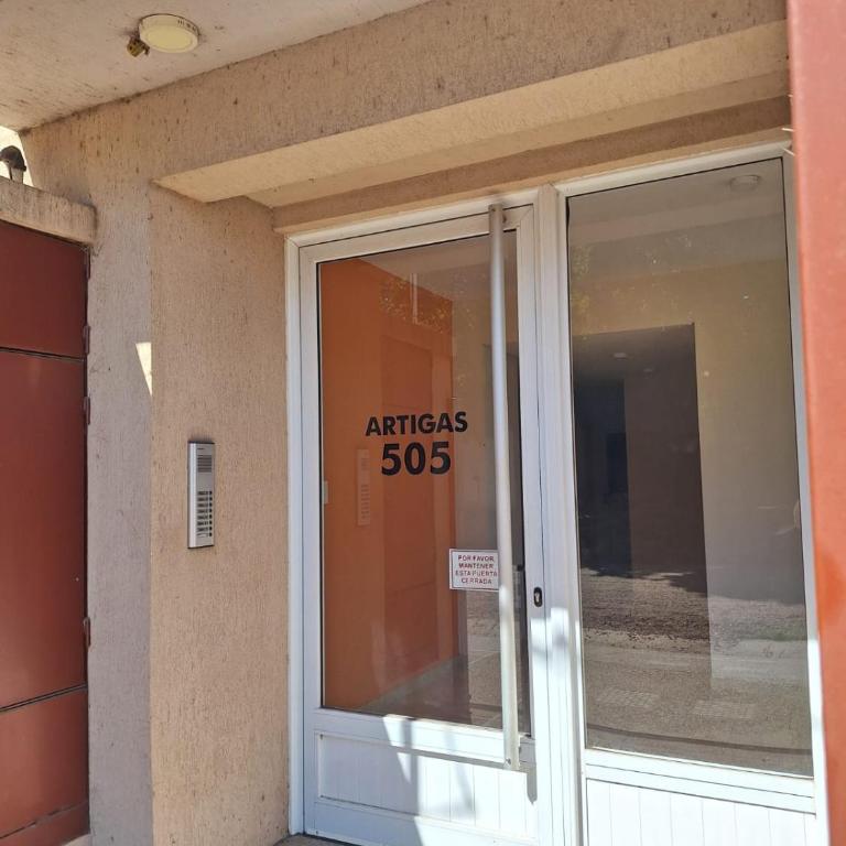 Artigas 505 dpto 5 - Apartamento de 2 dormitorios - 17