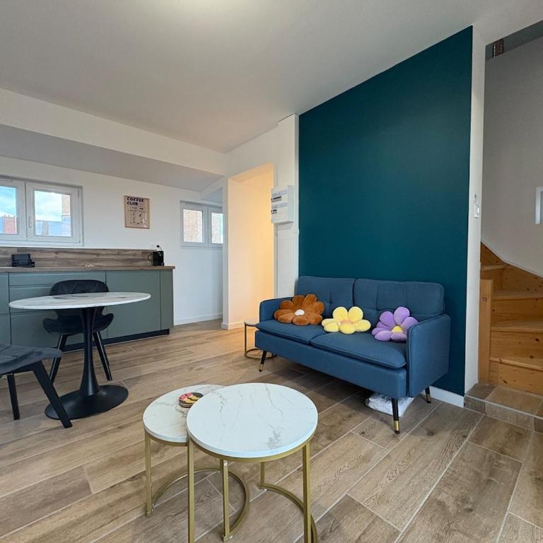 Duplex - pop et coloré - au cœur du centre ville - Appartement 1 Chambre - 7