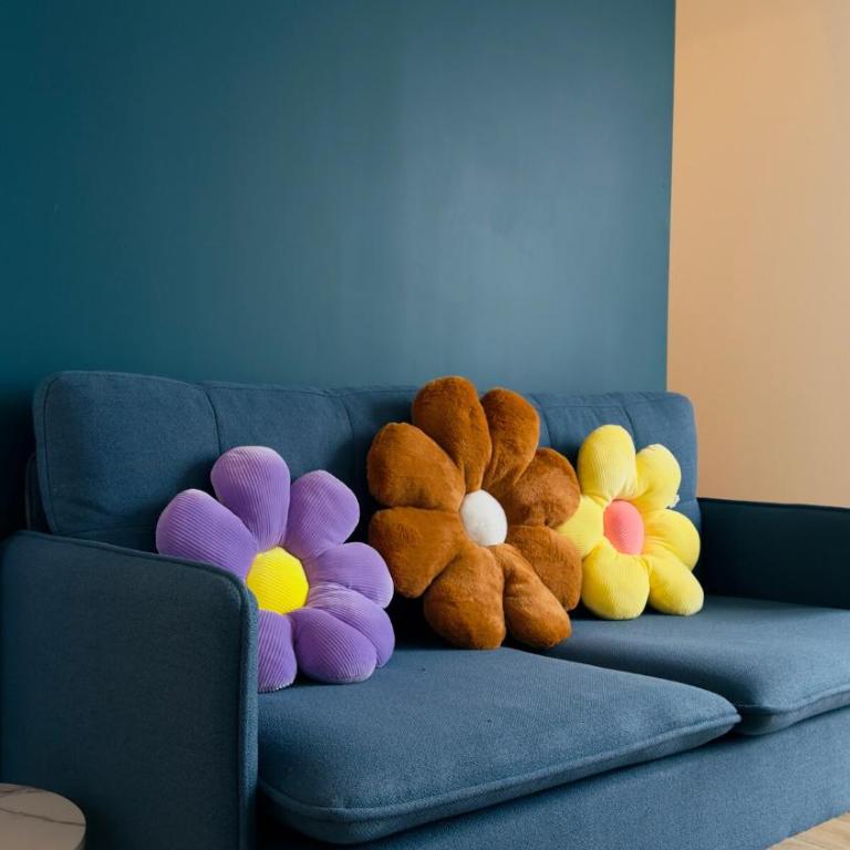 Duplex - pop et coloré - au cœur du centre ville - Appartement 1 Chambre - 9