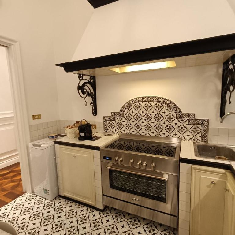 Magna Mater Suite - Appartamento con 3 Camere da Letto - 15
