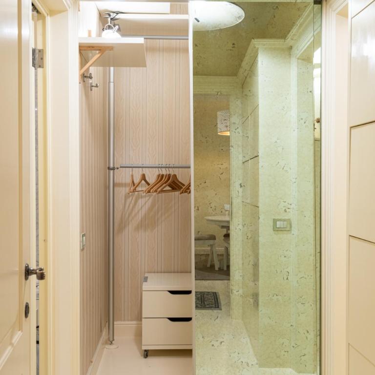 UNYCA - Florence Elegant Residence - Appartamento con 2 Camere da Letto - 2