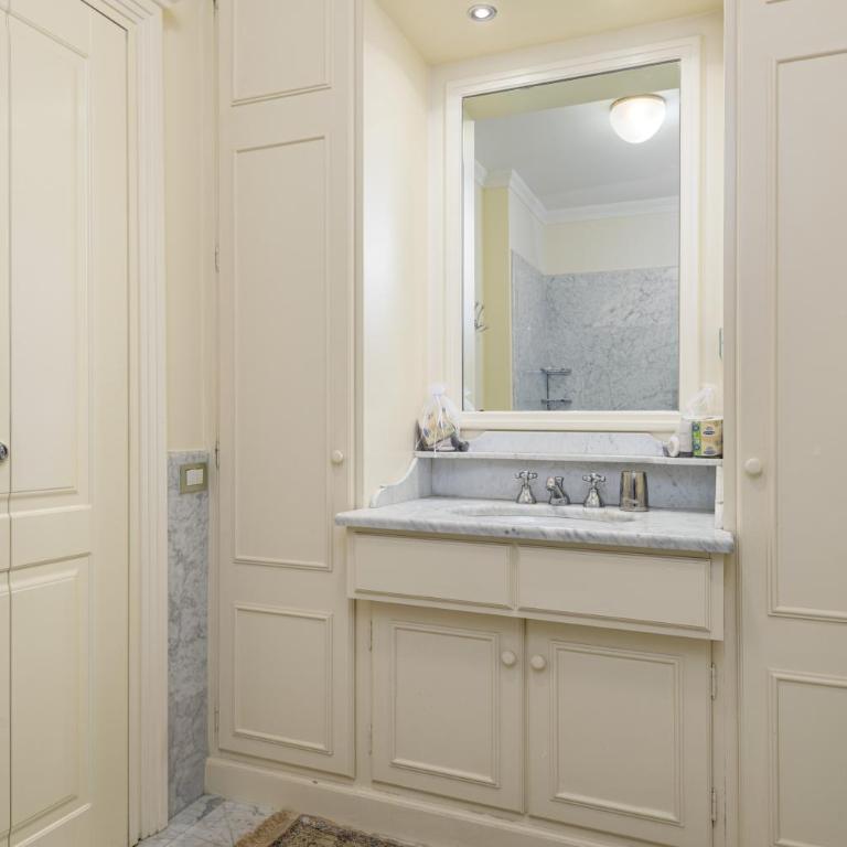 UNYCA - Florence Elegant Residence - Appartamento con 2 Camere da Letto - 8