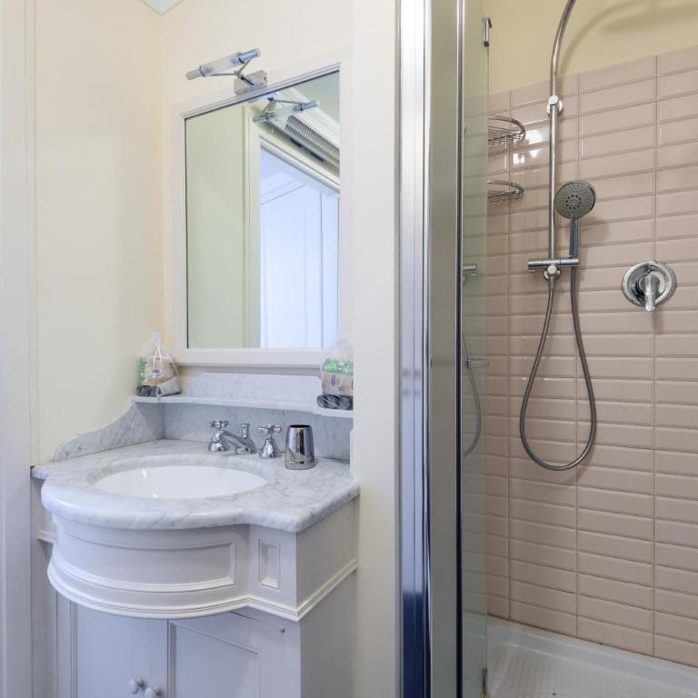 UNYCA - Florence Elegant Residence - Appartamento con 2 Camere da Letto - 17