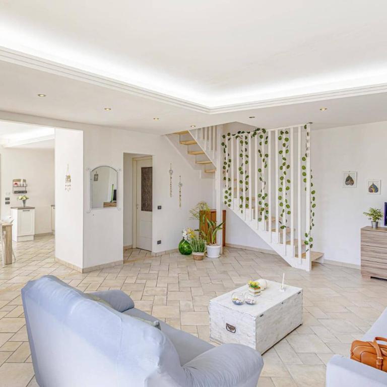 Villa Mare Sud by Villa Plus - Villa - 4