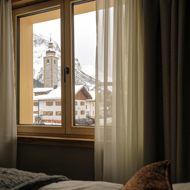 Sandhof Apartments - Apartment mit 2 Schlafzimmern und Bergblick - 2