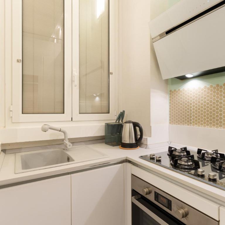 Charming Apartment near M1 Loreto and Iconic Tram 1 to City Center - Appartamento con 2 Camere da Letto - 11