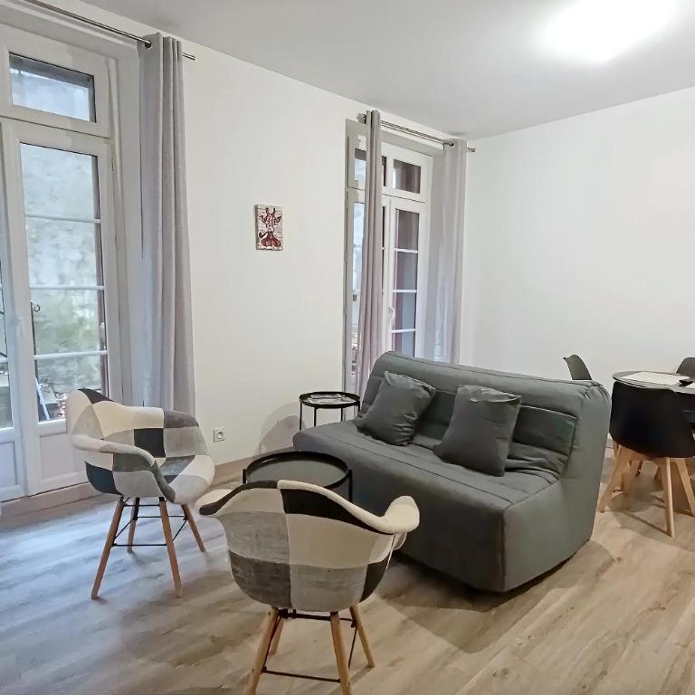 apt 5, 1er étage, un T2 avec terrasse, 4 couchages - Apartamento de 1 dormitorio - 17