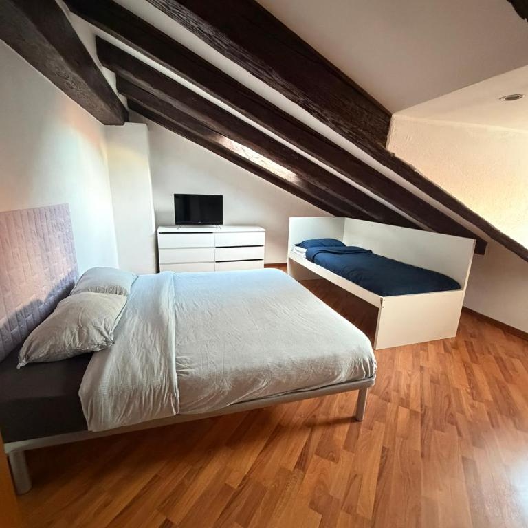 attic Corti with private parking - Appartamento con 2 Camere da Letto - 1