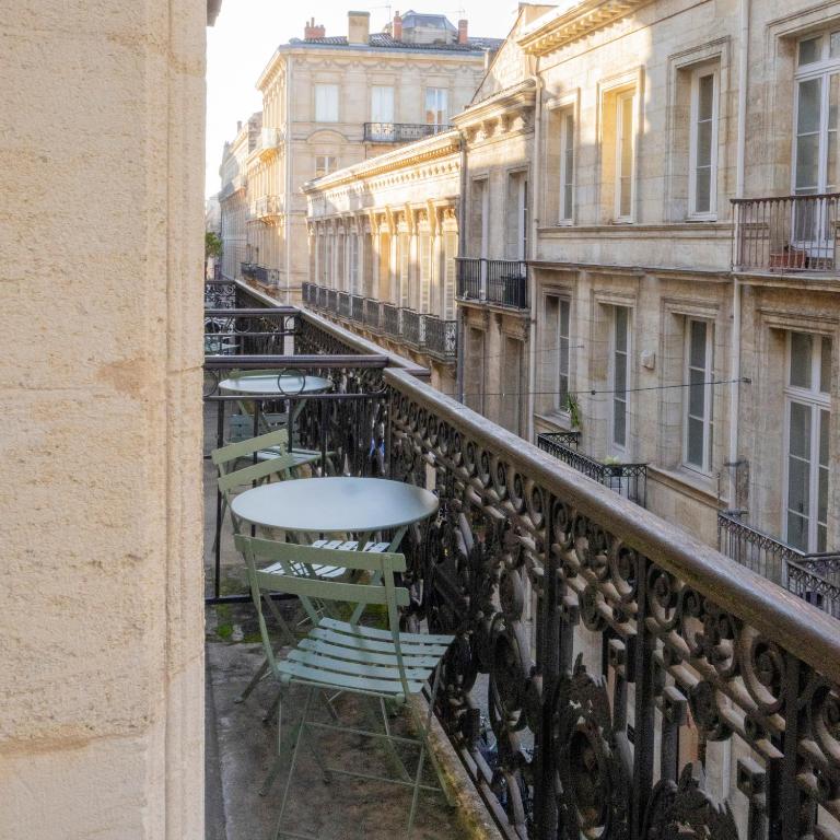Grand Hotel Francais - Chambre Lit Queen-Size Deluxe avec Balcon - 5