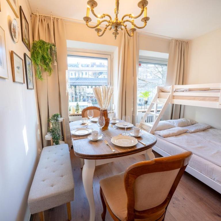 Retro City Apartment mitten in der Altstadt - One-Bedroom Apartment - 1