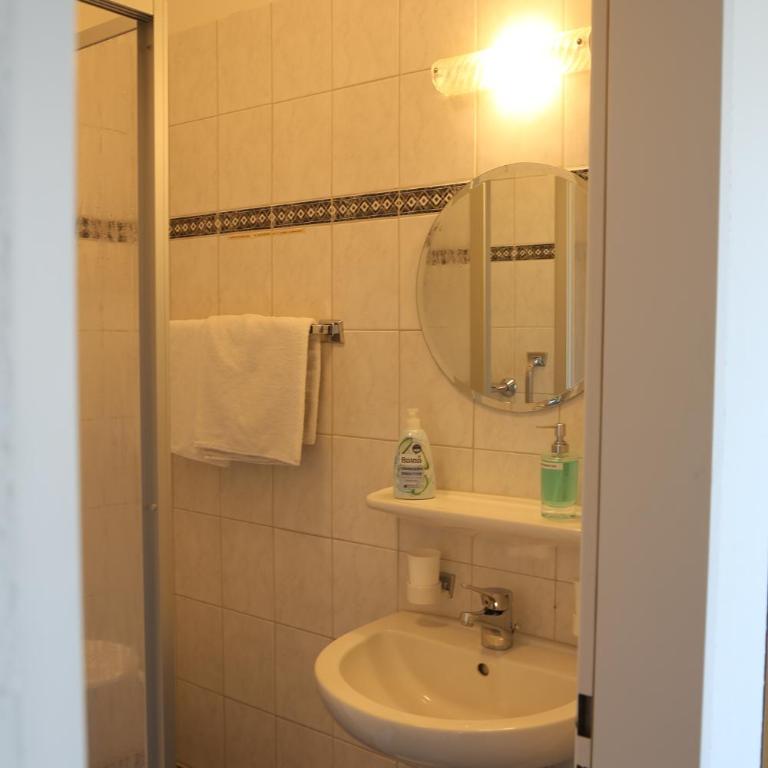 Hotel Garni Post - Standard Doppelzimmer - 7