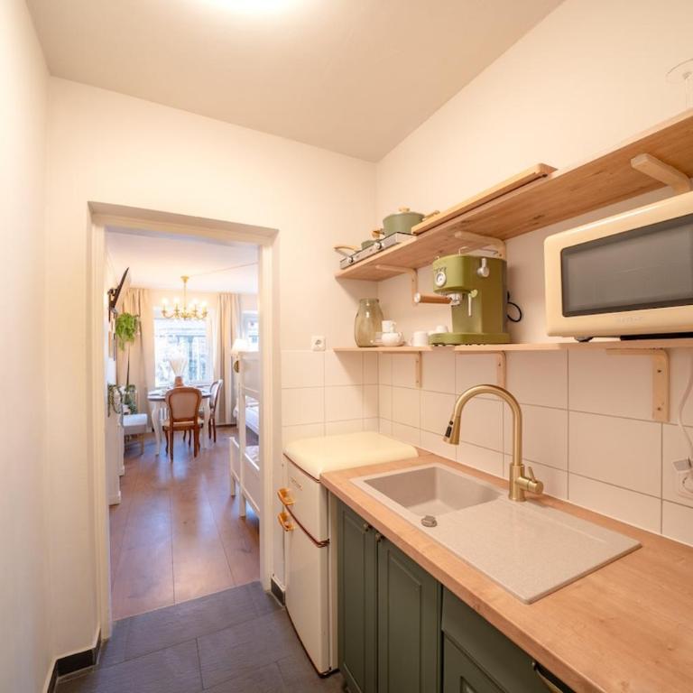 Retro City Apartment mitten in der Altstadt - One-Bedroom Apartment - 2