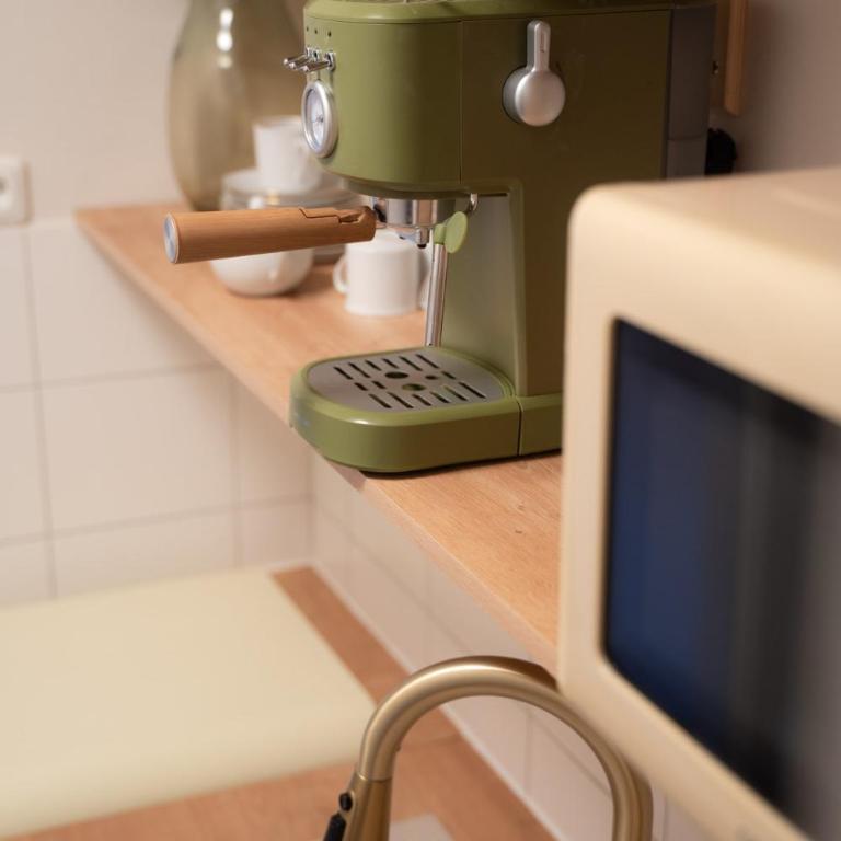 Retro City Apartment mitten in der Altstadt - One-Bedroom Apartment - 16