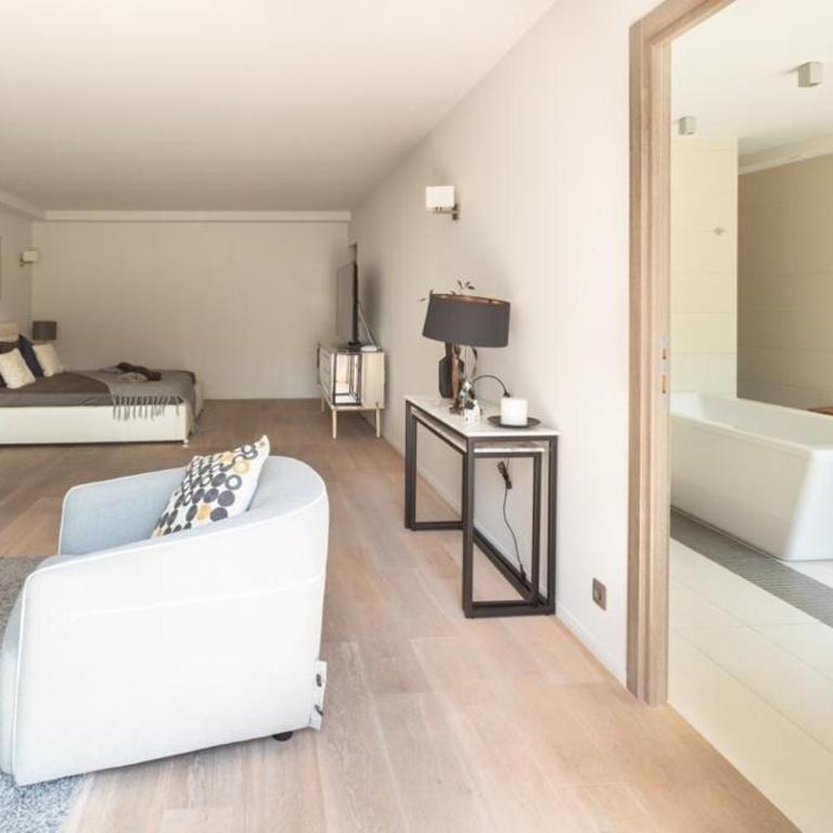 FRGK Luxury Two-Storey Villa with Pool & Rooftop Peaceful Setting Lord Brougham - Villa avec Piscine Privée - 25
