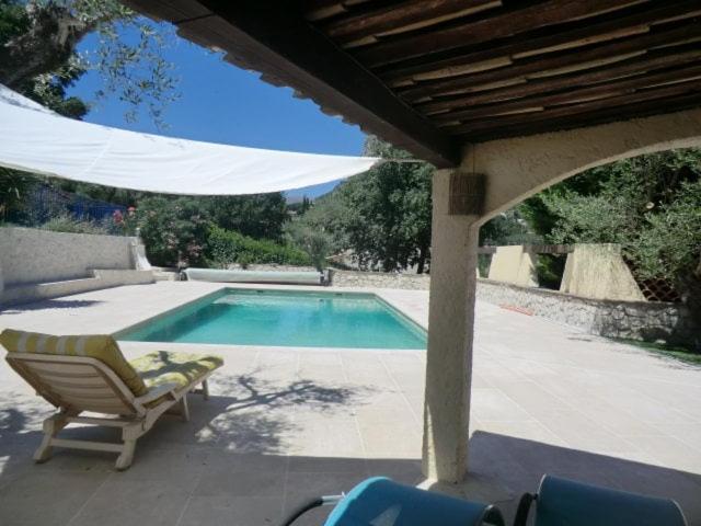 Nice Petite maison mitoyenne avec piscine - Maison 1 Chambre - 22